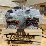 Mini Gift Crate Rainbow and  Black & White 2x pack Cookies